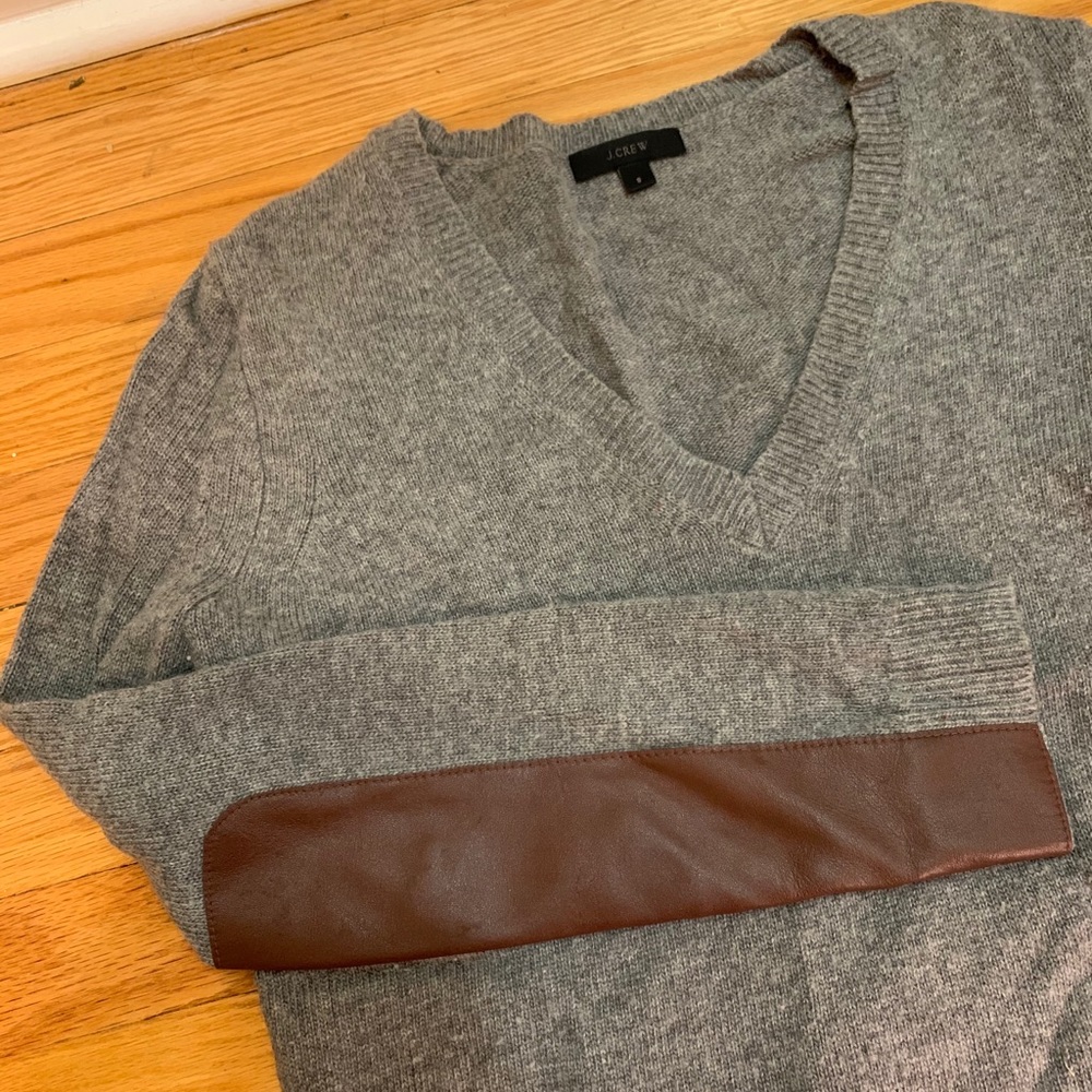 Gray JCrew Wool Sweater w Leather Sleeves - Size S